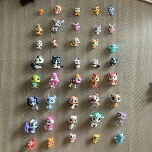 39 Assorted LPS Littlest Pet Shop Toys Full and Mini Figures with Accessories
